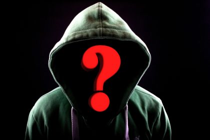 আপনার ফোন হ্যাক হয়েছে? এই ৫টি লক্ষণ দেখলে আজই সতর্ক হন এবং দ্রুত সমাধান করুন!